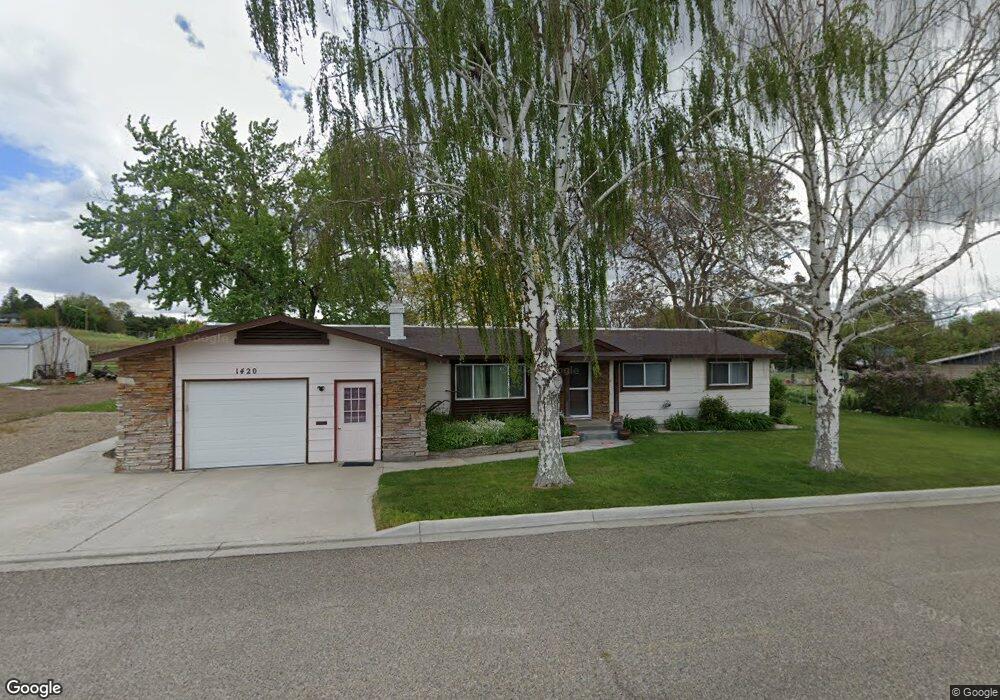 1420 W 5th St, Weiser, ID 83672 - photo 1