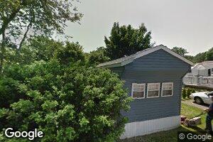 45 4th St, Riverhead, NY 11901