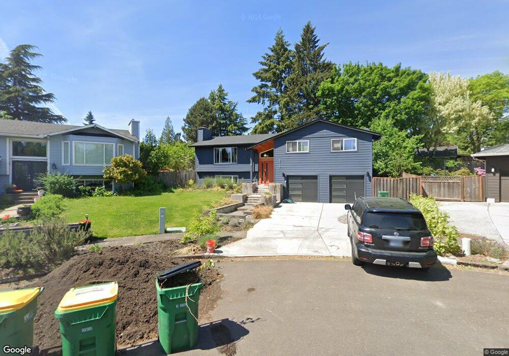 8715 SW Curry Ct, Beaverton, OR 97008 - photo 1