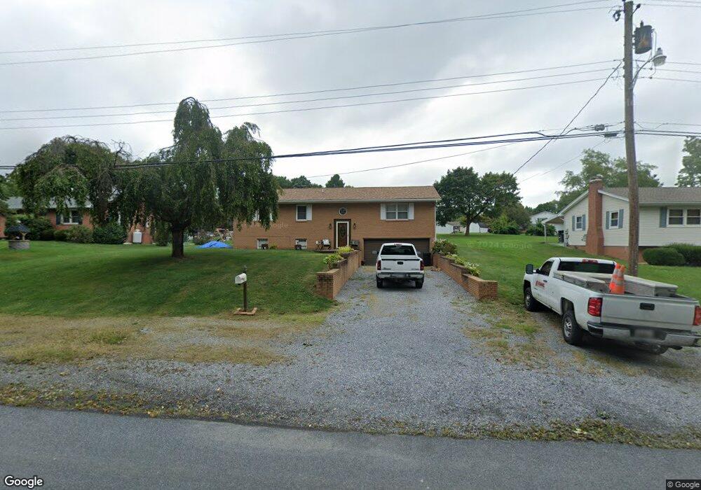 1291 Woodland Pkwy, Waynesboro, PA 17268 - photo 1