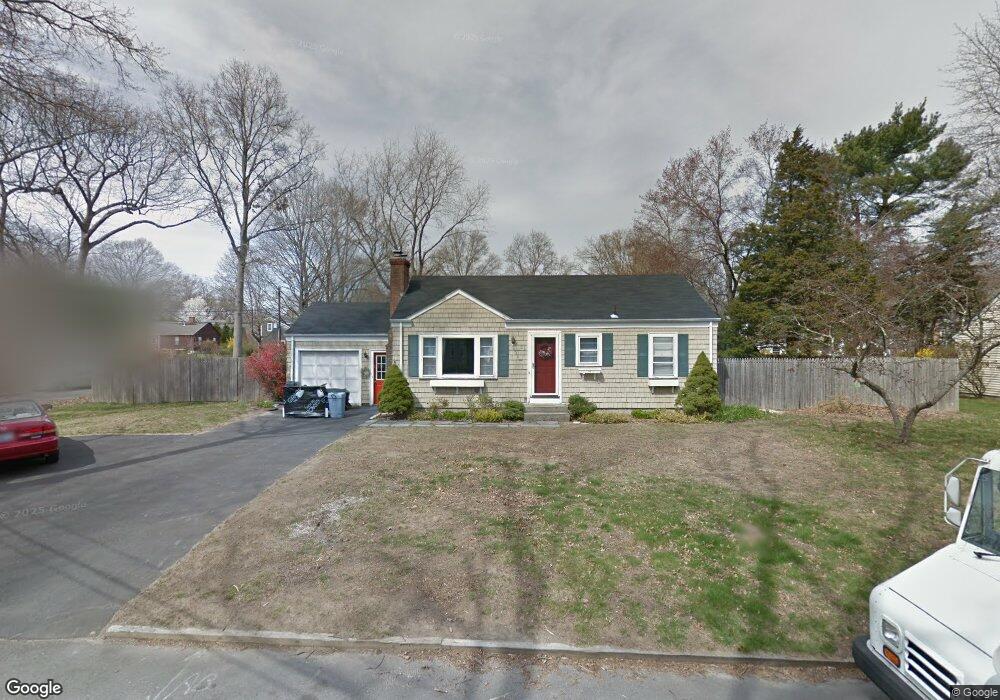 2 Vermont Ave, Barrington, RI 02806 - photo 1