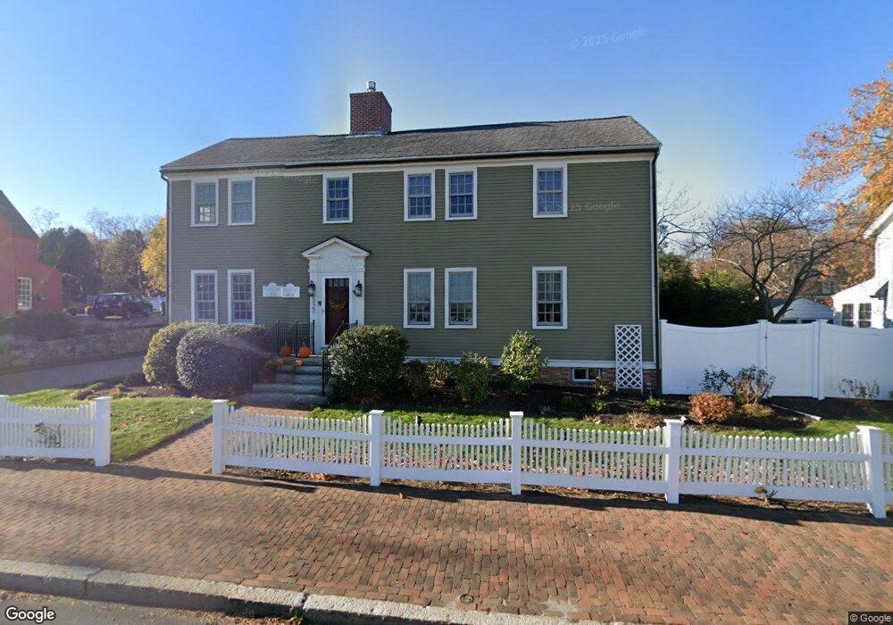 327 Merrimac St unit 1, Newburyport, MA 01950 - photo 1