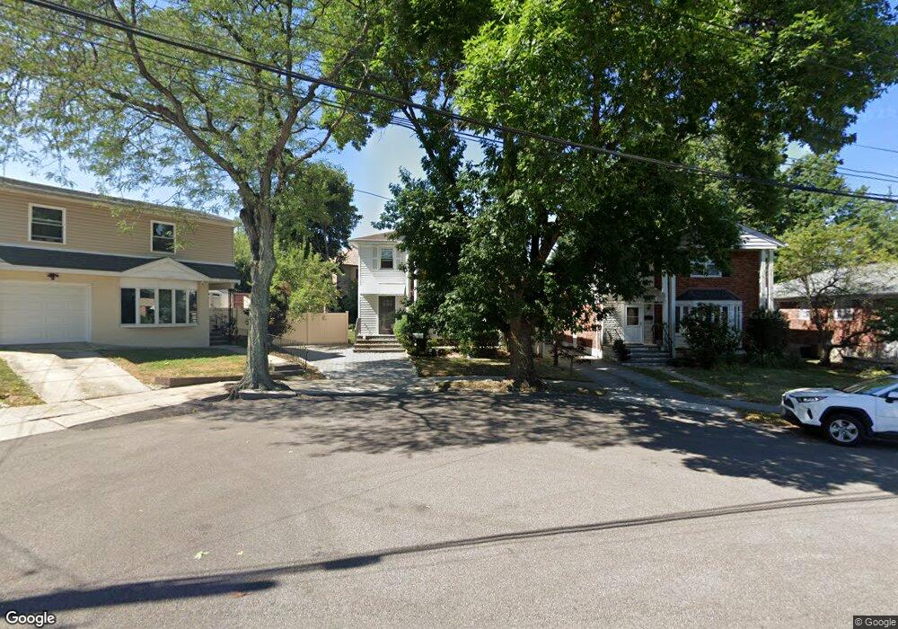 57-38262 262 St, Little Neck, NY 11362 - photo 1