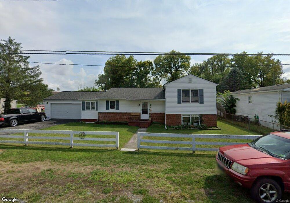 405 W 4th Ave, Ranson, WV 25438 - photo 1