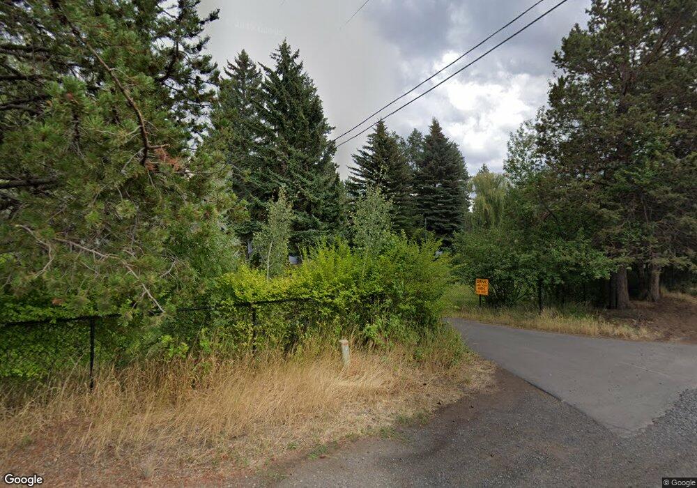 1130 SW Chamberlain St, Bend, OR 97702 - photo 1