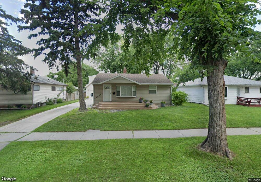 1809 11th Ave S, Fargo, ND 58103 - photo 1