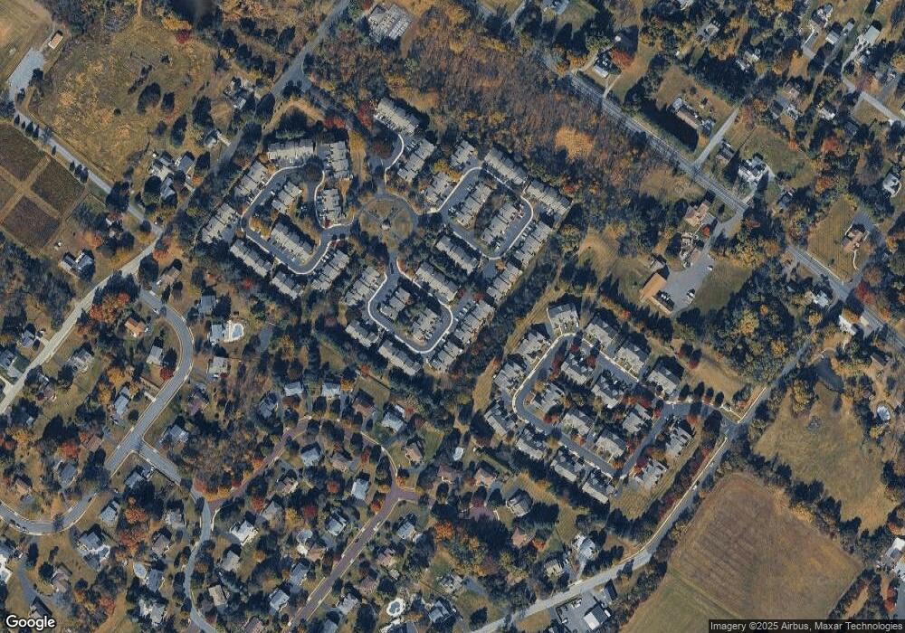 45 Hampton Ct, Norristown, PA 19403 - photo 1