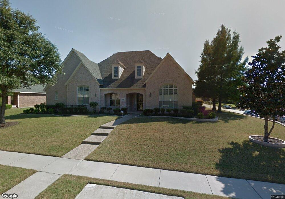 5700 Sweetbriar Dr, Richardson, TX 75082 - photo 1