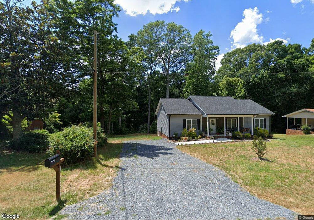 1526 Pepperidge Rd, Asheboro, NC 27205 - photo 1