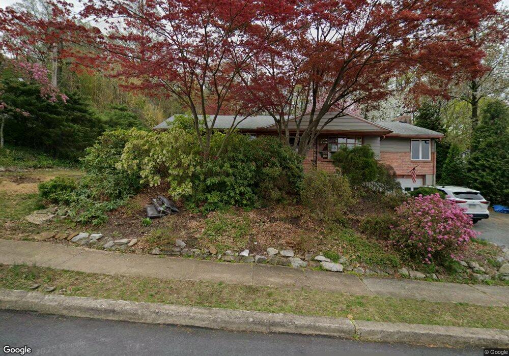 2008 Reservoir Rd, Reading, PA 19604 - photo 1