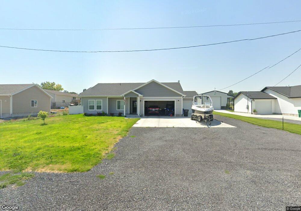 180 E 200 N unit 21, Hyrum, UT 84319 - photo 1