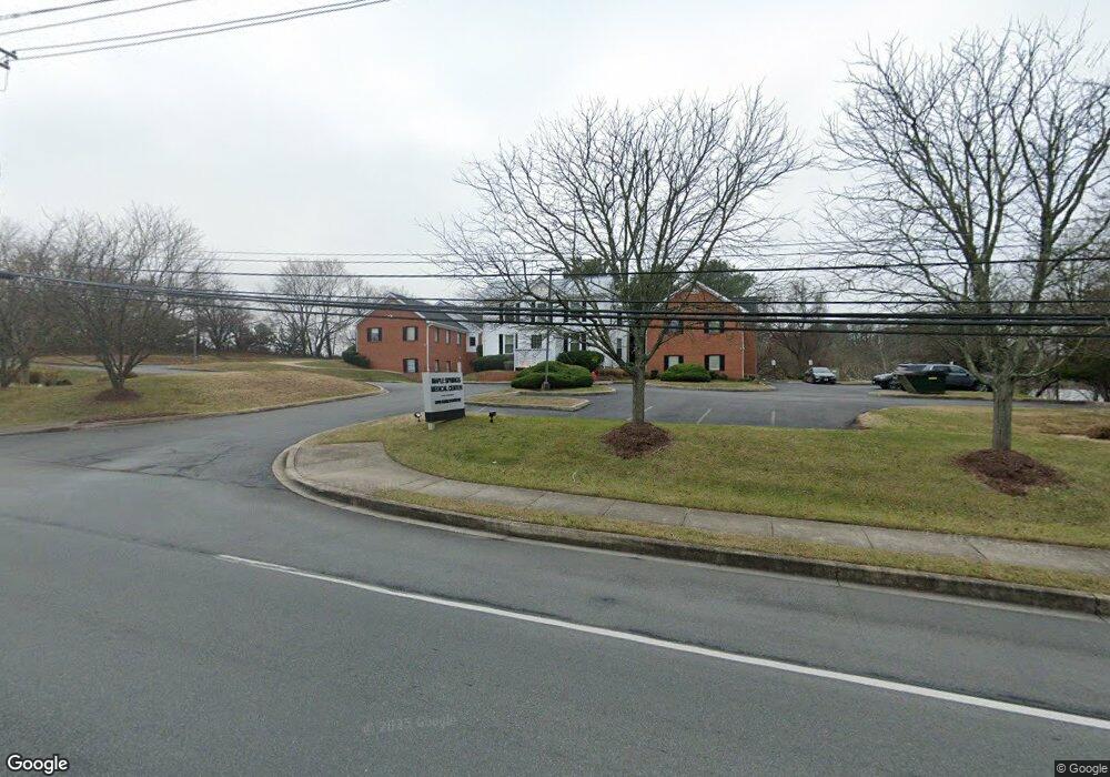 10810 Darnestown Rd unit 102, Gaithersburg, MD 20878 - photo 1