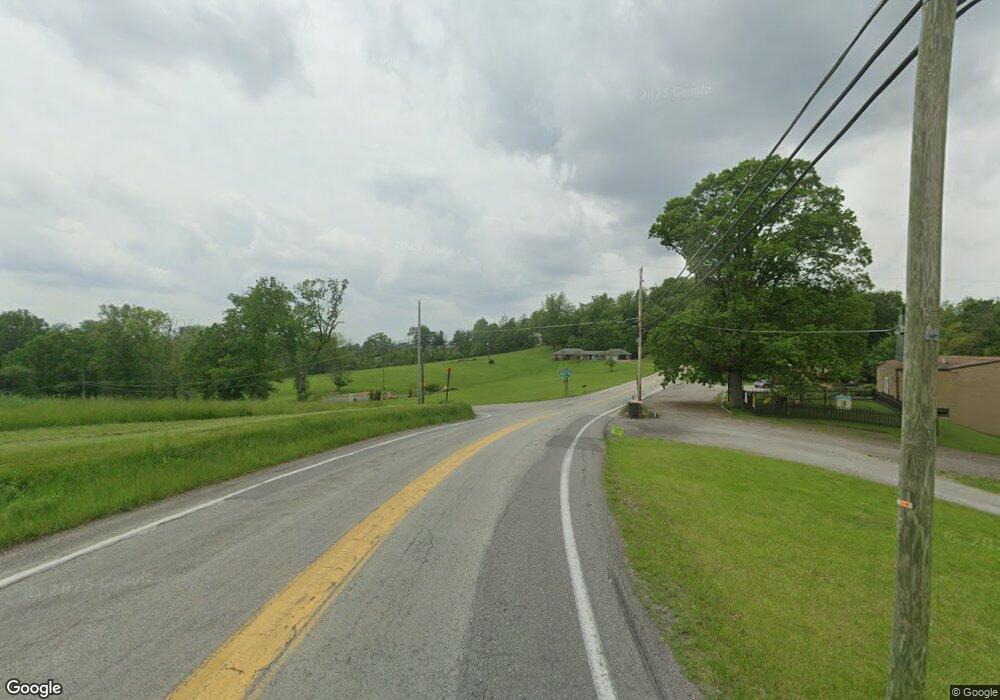 892 Linden Rd, Eighty Four, PA 15330 - photo 1