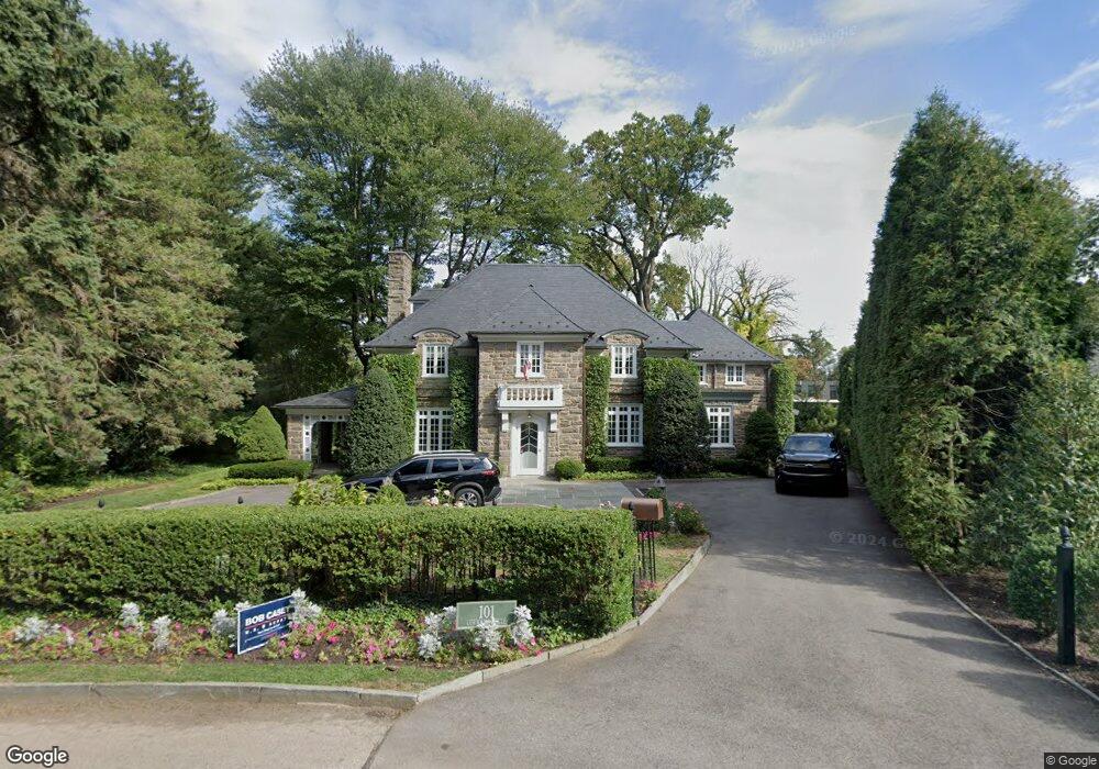 101 Curwen Cir, Bryn Mawr, PA 19010 - photo 1