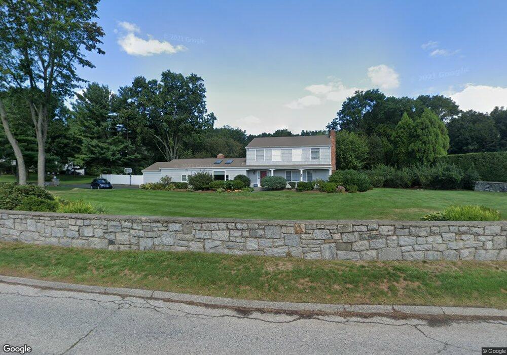 2 Sasqua Rd, Norwalk, CT 06855 - photo 1