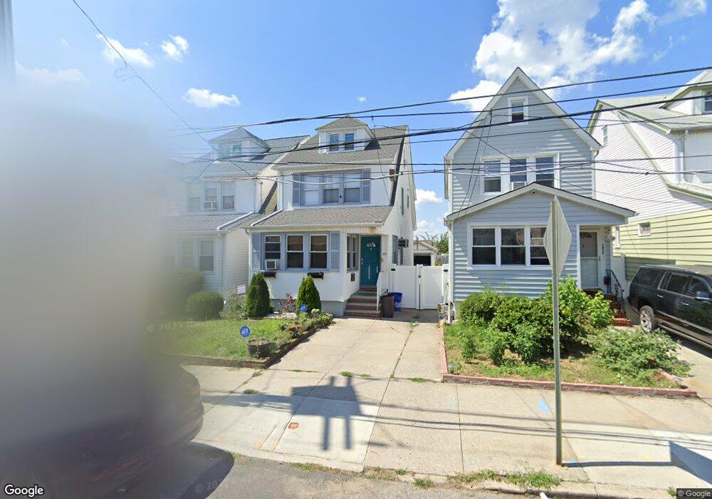 20-36 147th St, Whitestone, NY 11357 - photo 1