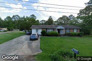 2701 Rainbow Dr, Tuskegee Institute, AL 36088