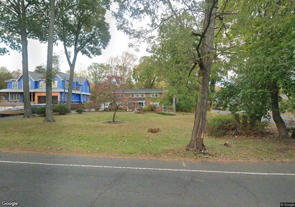 1461 Lamberts Mill Rd, Westfield, NJ 07090 - photo 1