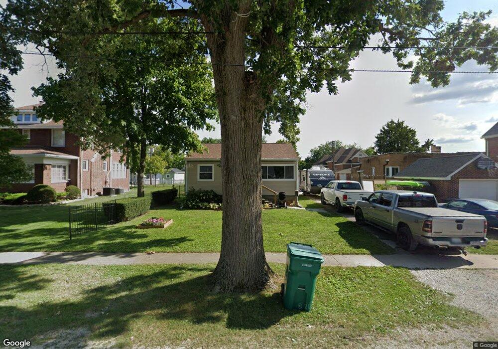 101 E Overton St unit 1, Tuscola, IL 61953 - photo 1