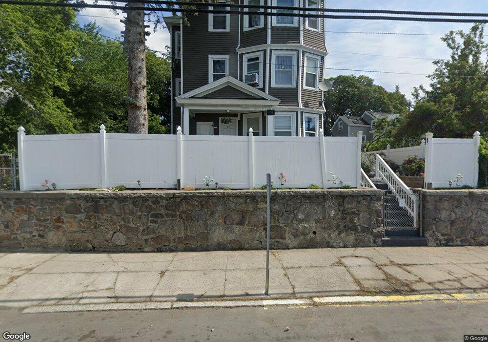359 Lawrence St, Lawrence, MA 01841 - photo 1