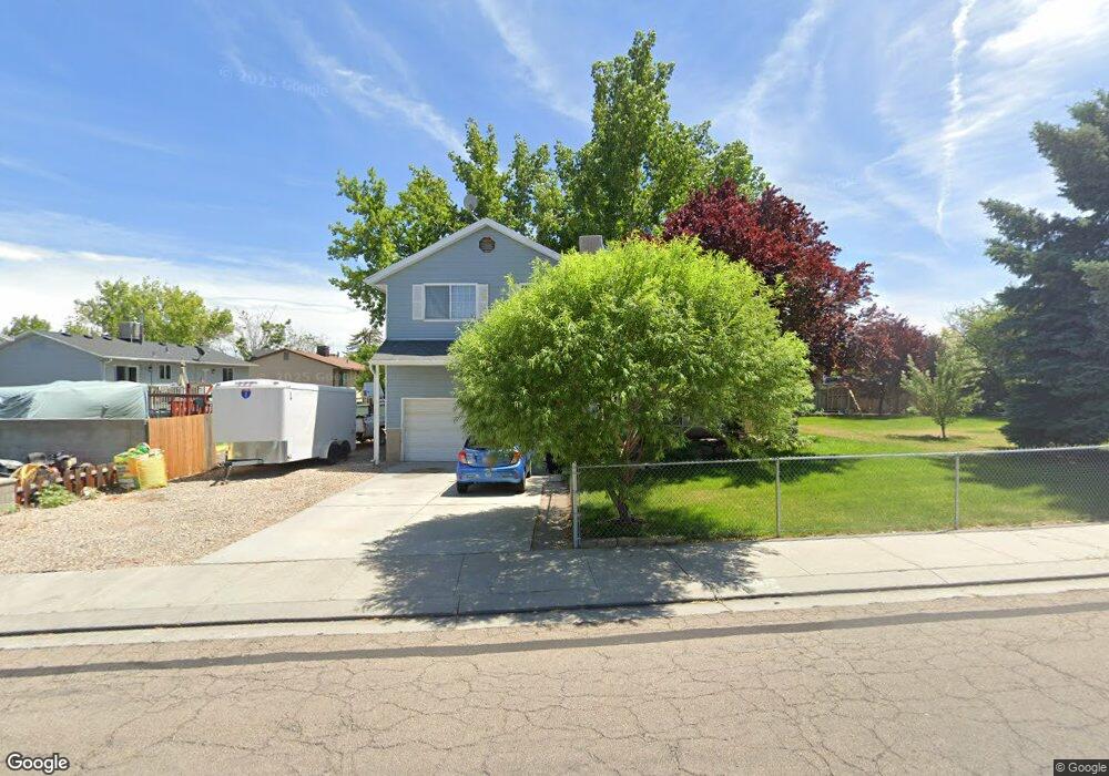 5041 W Wake Robin Dr, West Jordan, UT 84081 - photo 1