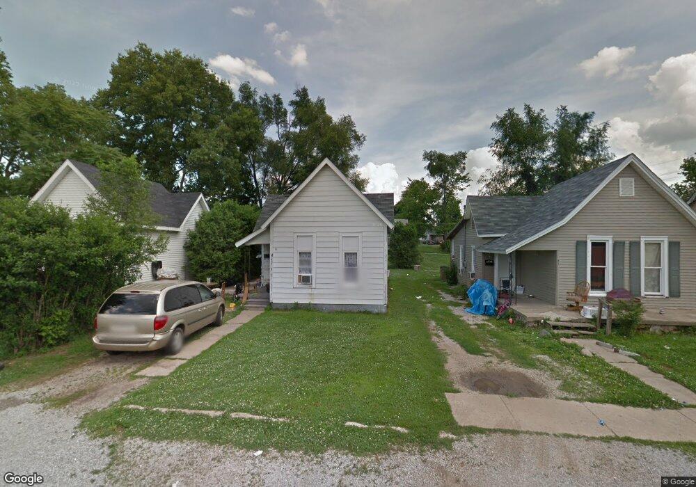 61 Reo St, Columbus, IN 47201 - photo 1