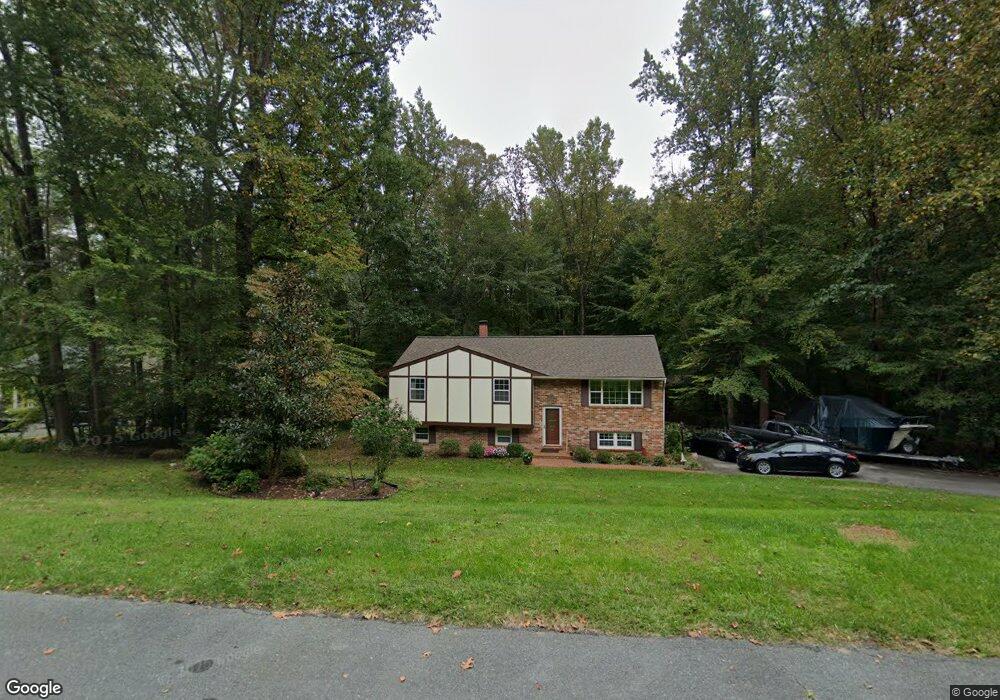 1509 Kingsway Dr, Gambrills, MD 21054 - photo 1