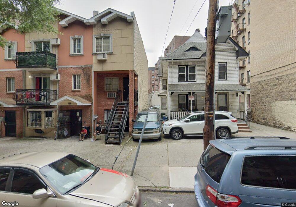 364 E 201st St, Bronx, NY 10458 - photo 1