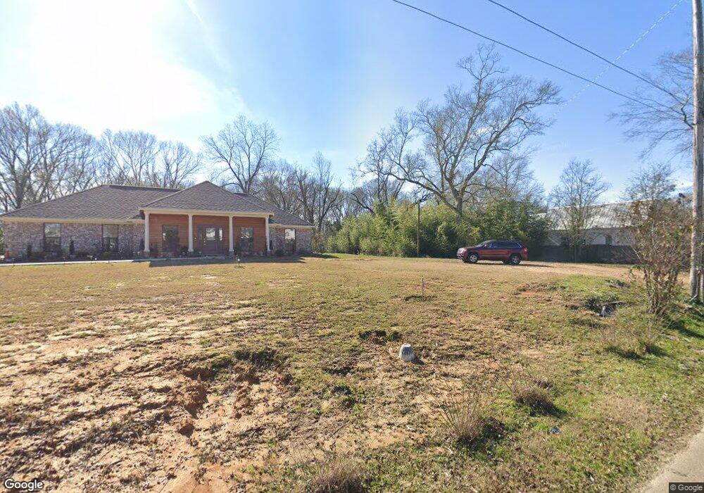 228 Monticello St, Hazlehurst, MS 39083 - photo 1