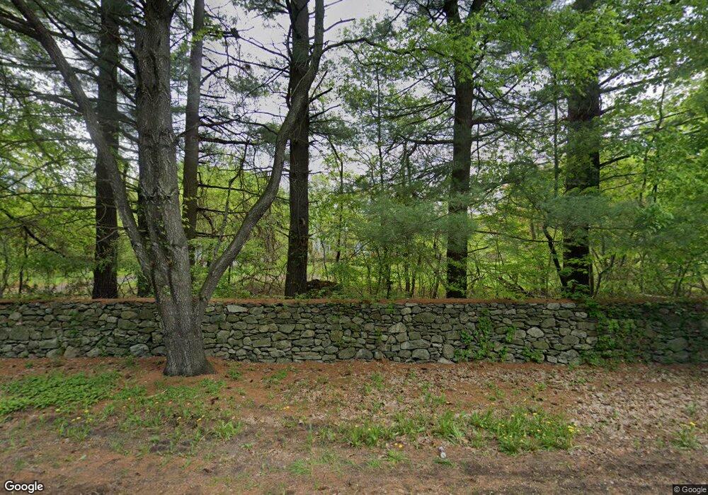 1240 Daniels Farm Rd, Trumbull, CT 06611 - photo 1