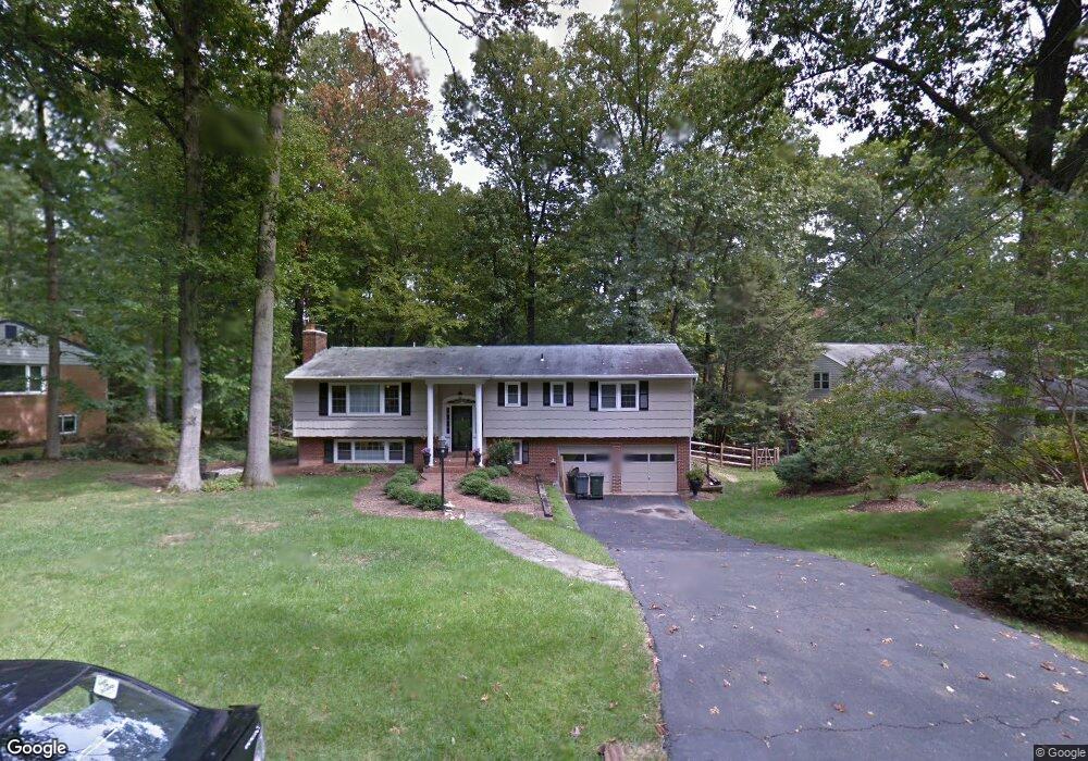 9106 Santayana Dr, Fairfax, VA 22031 - photo 1