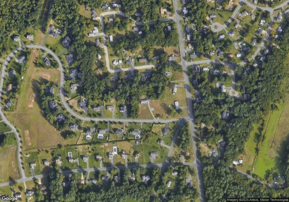 4 Bissonnette Cir, Southampton, MA 01073 - photo 1