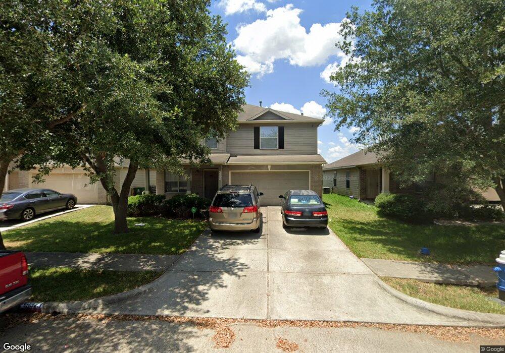 9323 Garfield Park Ln, Houston, TX 77075 - photo 1