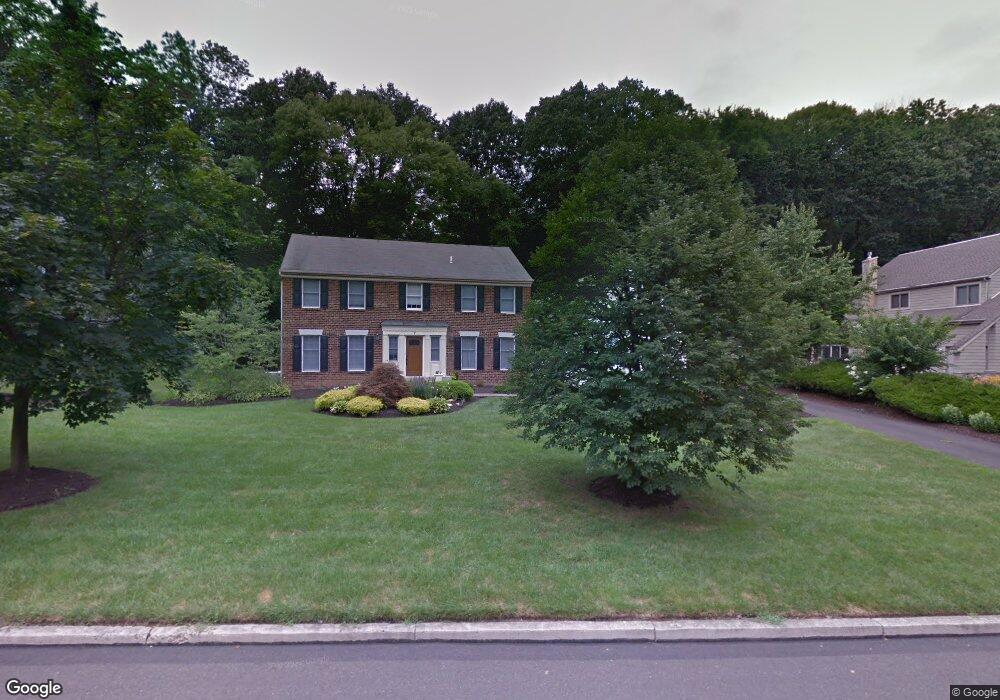 7 Wychwood Ln, Langhorne, PA 19047 - photo 1