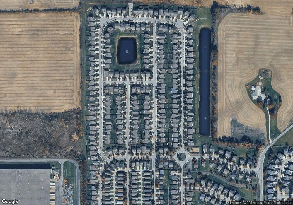 2472 Blackthorn Dr, Franklin, IN 46131 - photo 1