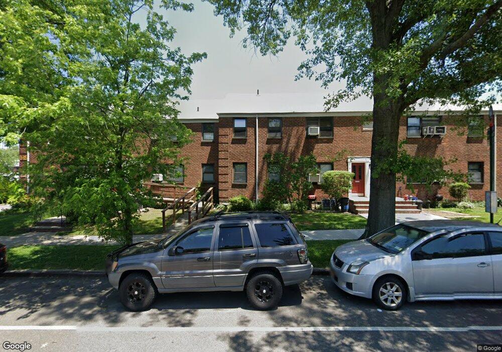 2017 Utopia Pkwy unit Upper, Whitestone, NY 11357 - photo 1