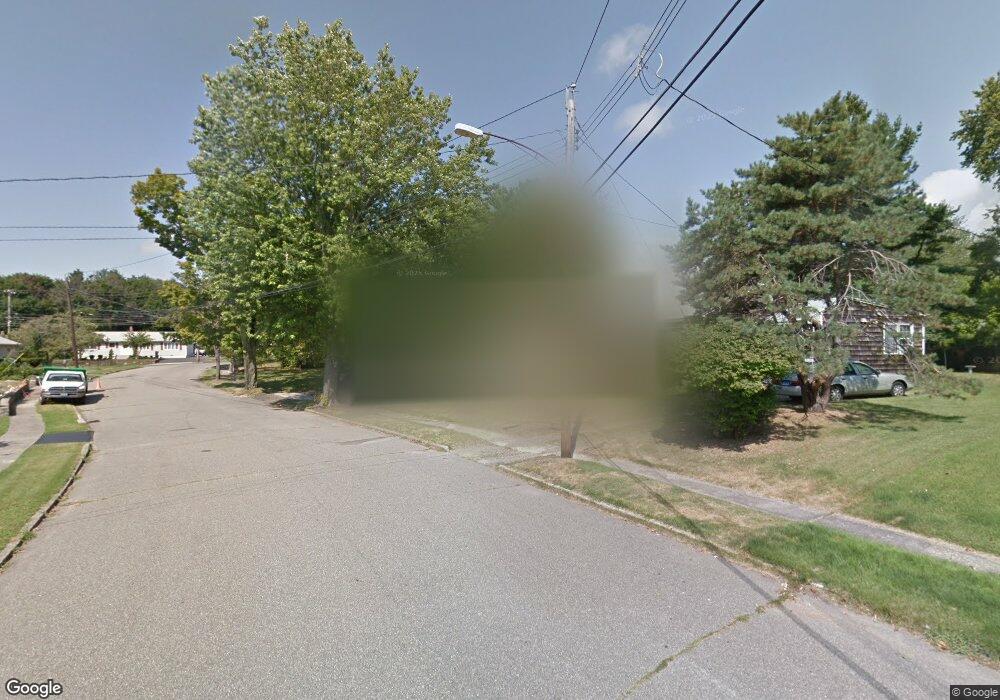 12 Riverdale Rd, Milford, CT 06460 - photo 1