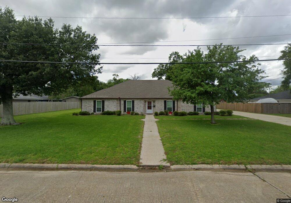 126 Beauregard St, Lake Charles, LA 70605 - photo 1