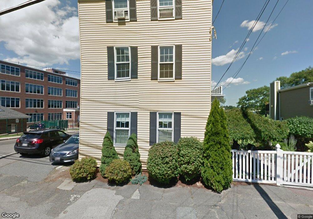 242 Merrimac St unit 2,242, Newburyport, MA 01950 - photo 1