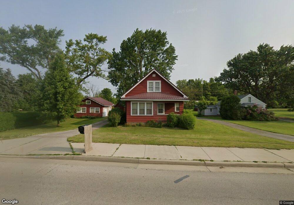 594 W Main Rd, Conneaut, OH 44030 - photo 1