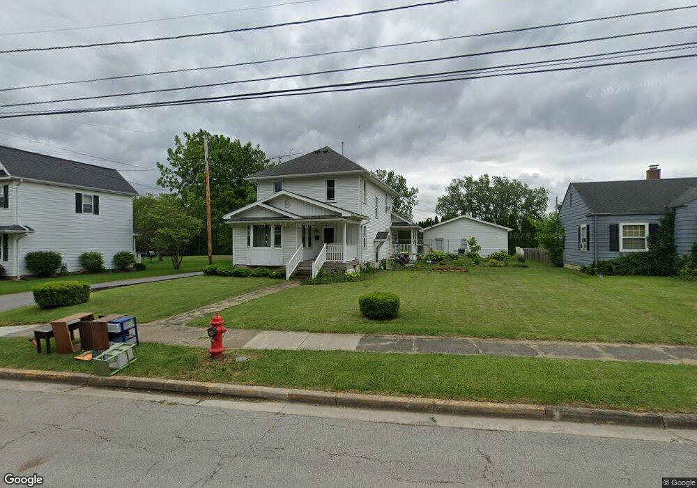 401 Fort Findlay Rd, Woodville, OH 43469 - photo 1