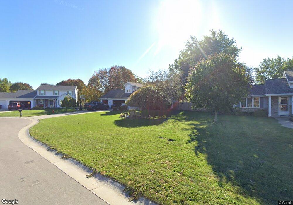 W2957 Northbrook Ct, Appleton, WI 54915 - photo 1