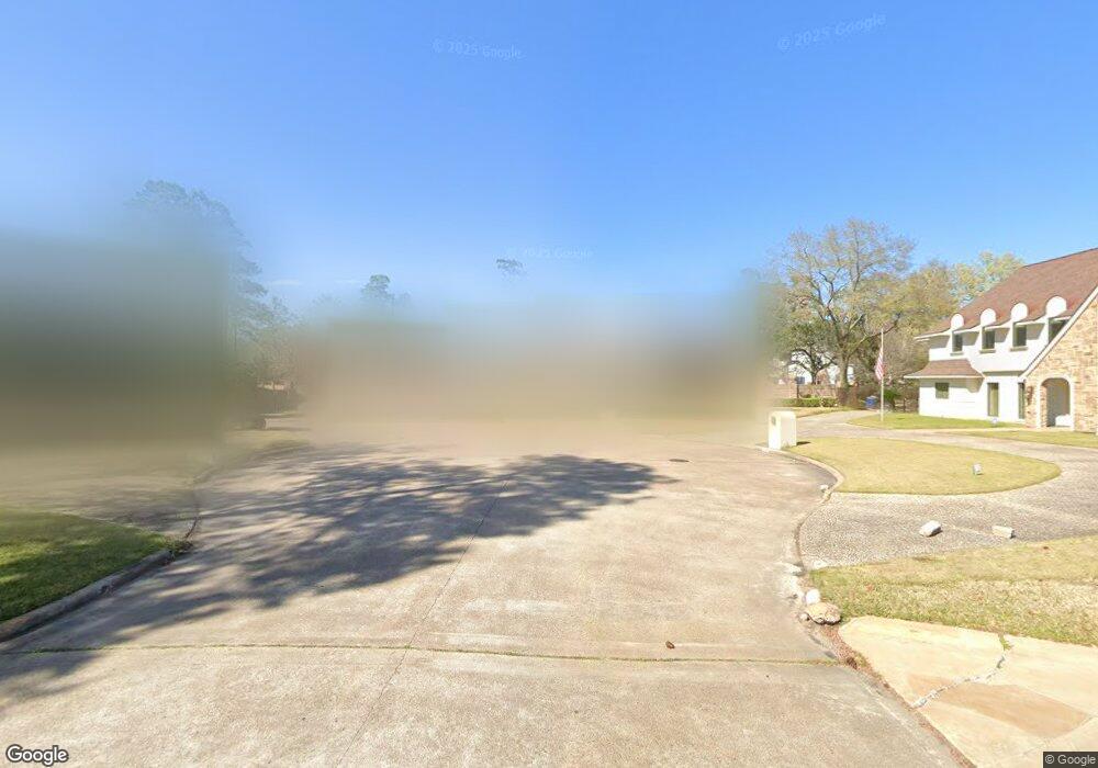 318 Gentilly Place, Houston, TX 77024 - photo 1