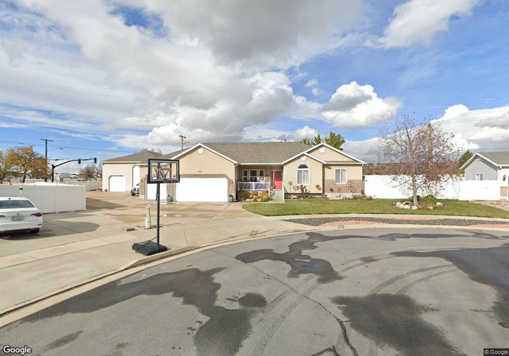 1156 W 25 S, Layton, UT 84041 - photo 1