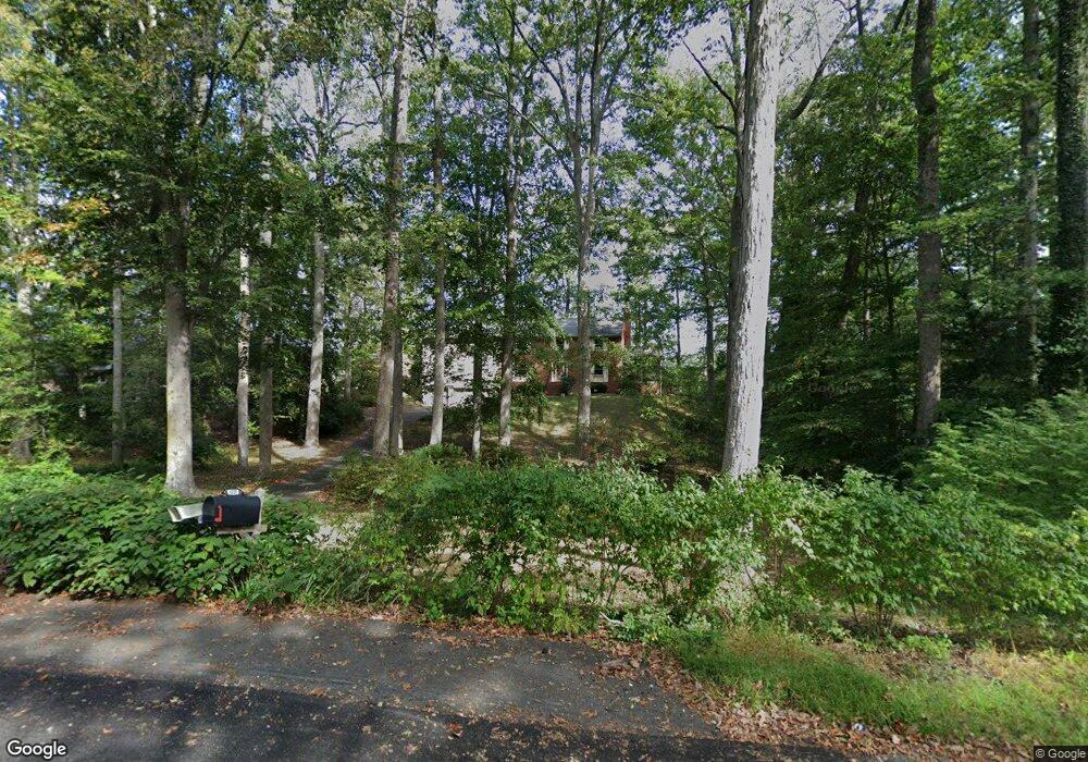 3221 Riverview Dr, Triangle, VA 22172 - photo 1