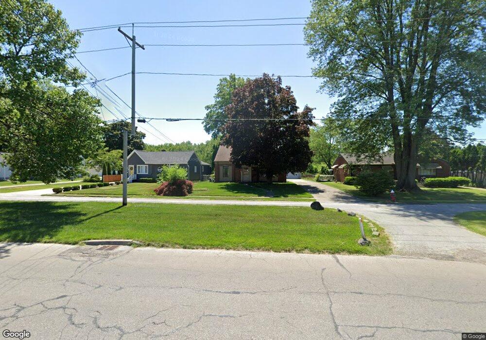 2401 Tremainsville Rd, Toledo, OH 43613 - photo 1