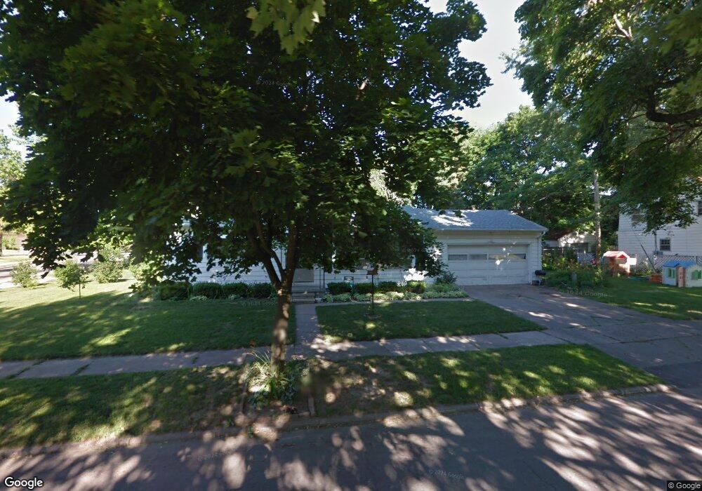 2522 Eaton Rd, Lansing, MI 48910 - photo 1