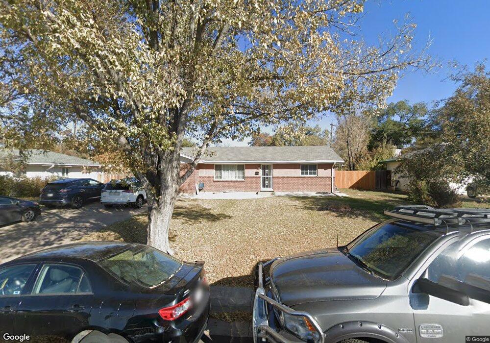 570 Lansing St, Aurora, CO 80010 - photo 1