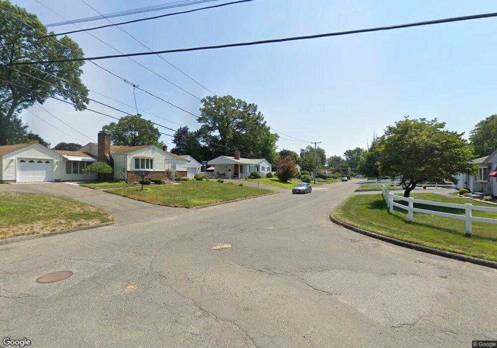 15 Fletcher Cir, Chicopee, MA 01020 - photo 1