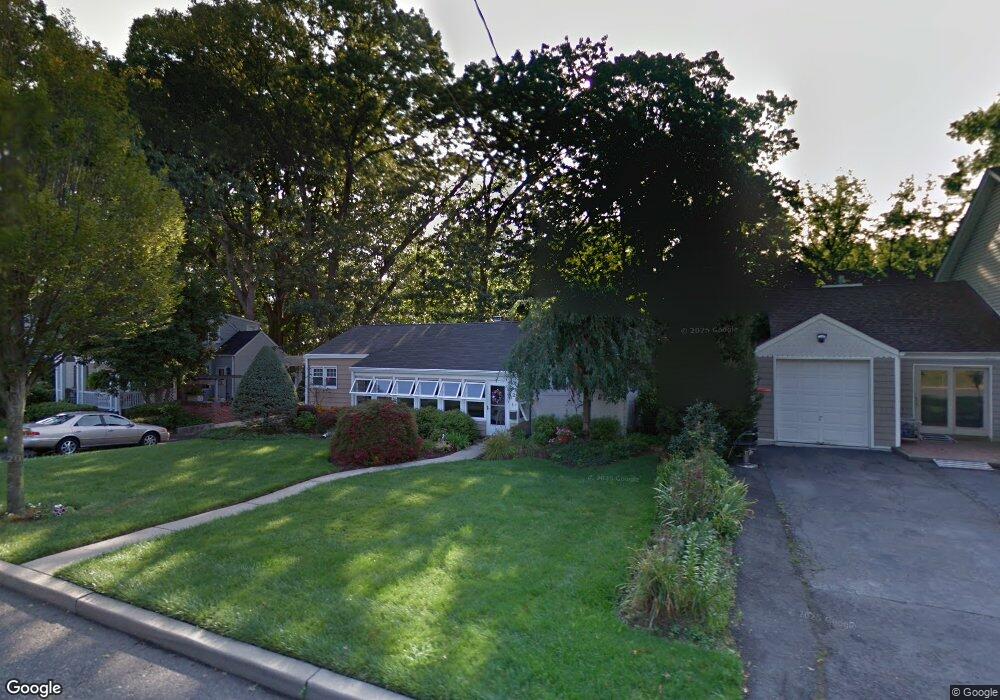 720 Millbrook Rd, River Edge, NJ 07661 - photo 1